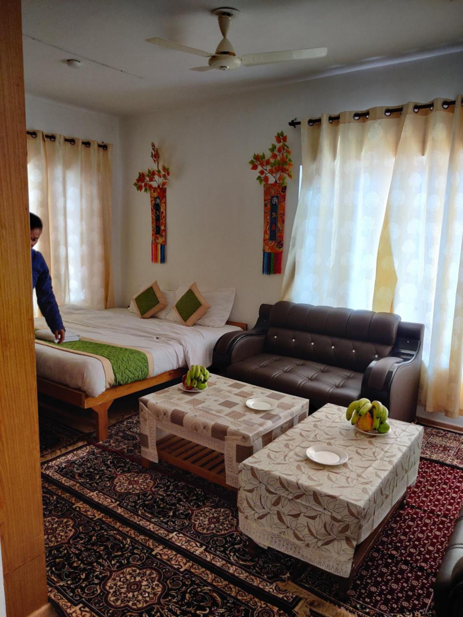 Hotel Akash - Luxury Hotel In Mcleodganj McLeod Ganj Zewnętrze zdjęcie
