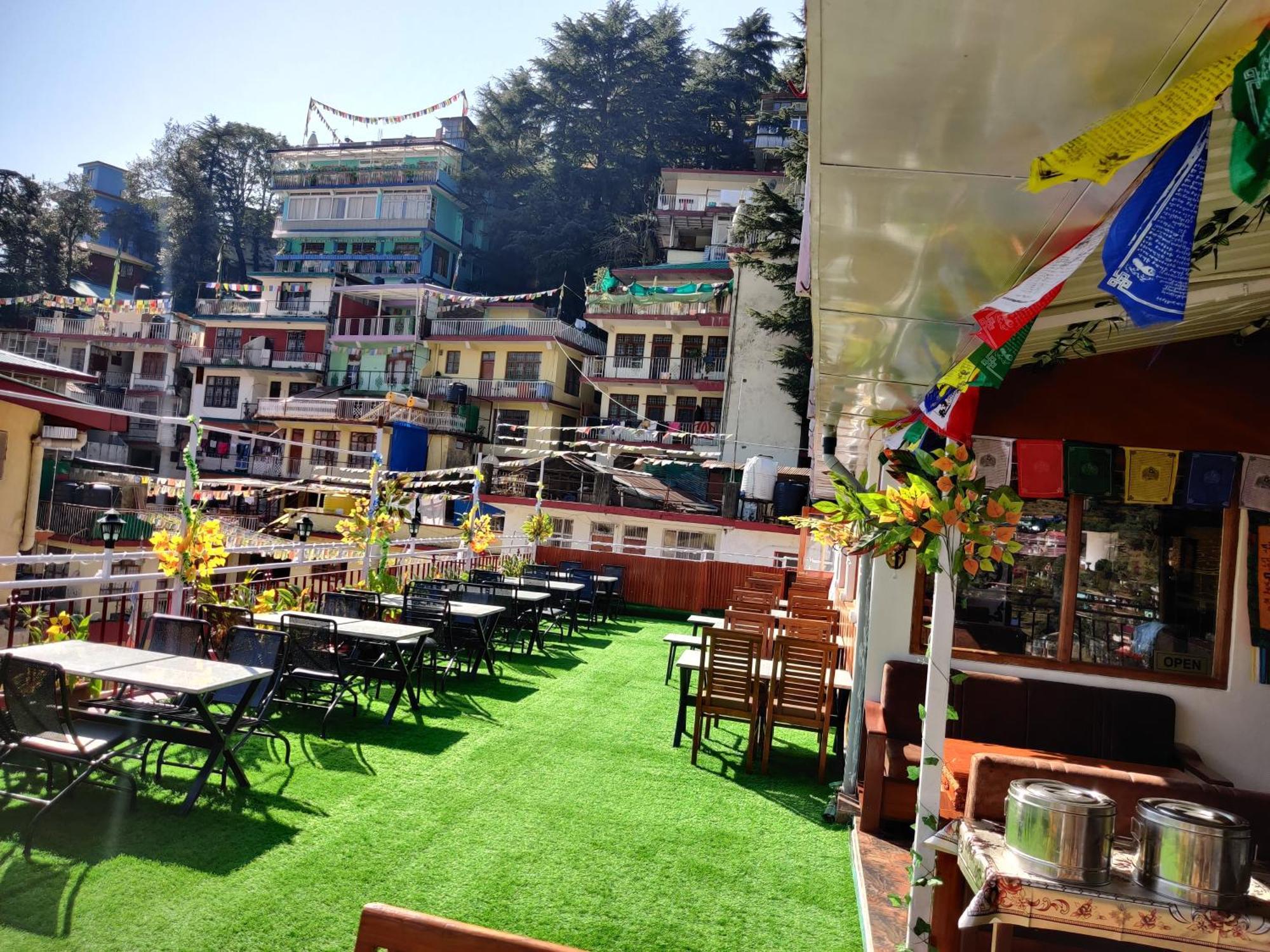 Hotel Akash - Luxury Hotel In Mcleodganj McLeod Ganj Zewnętrze zdjęcie